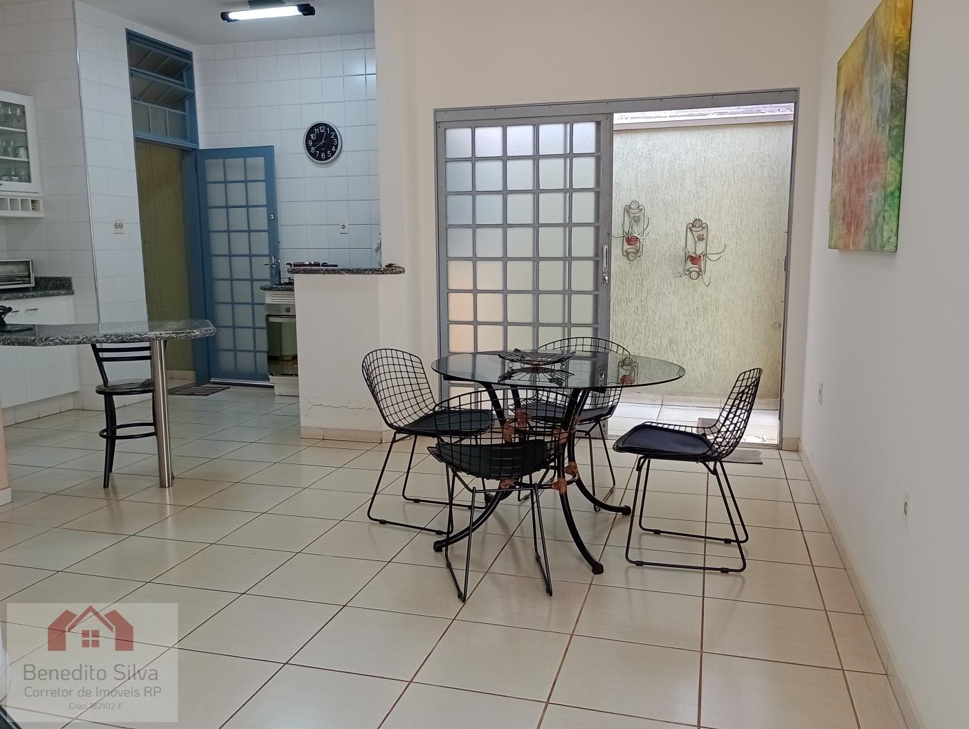 Casa, 4 quartos, 250 m² - Foto 2