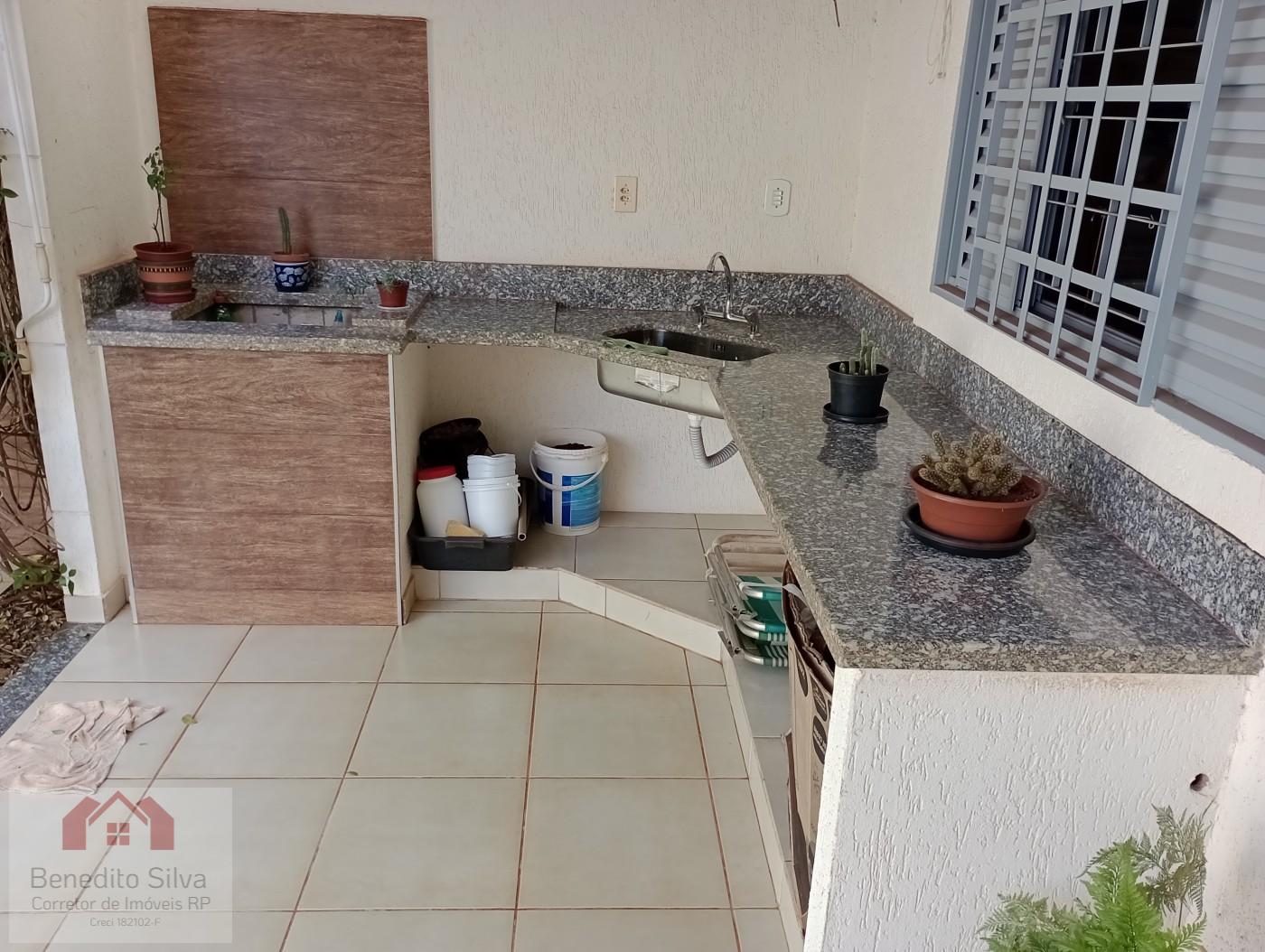 Casa, 4 quartos, 250 m² - Foto 32